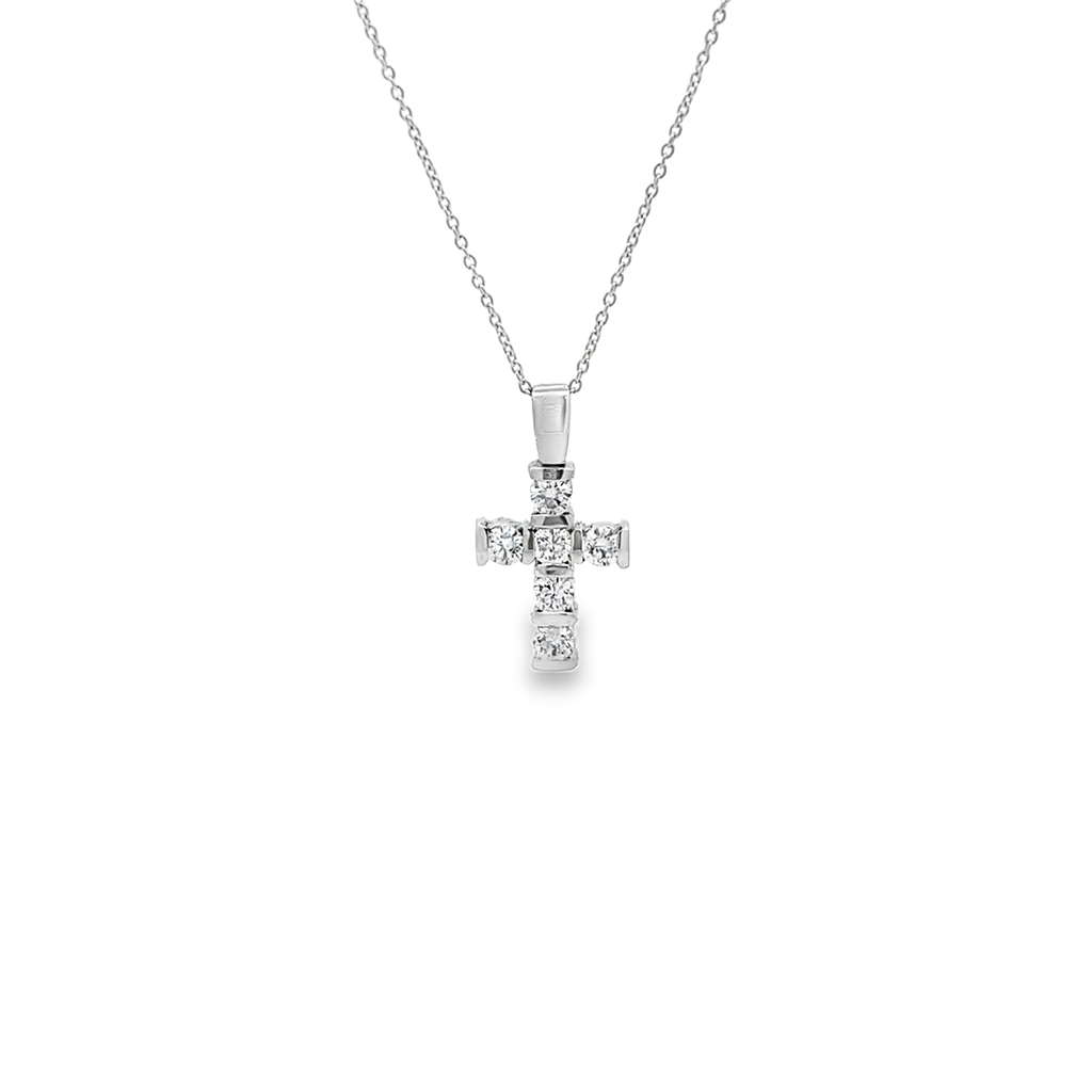 18K White Gold Diamond Pendant – 0.49ctw.