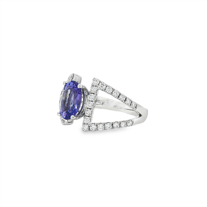 Platinum Tanzanite & Diamond Ring – 1.89ct Tanzanite, 0.74ctw Diamonds