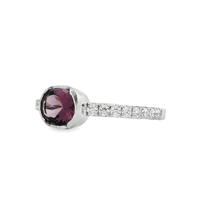 14K White Gold Spinel Ring – 0.95ct Spinel with 0.26ctw Diamonds