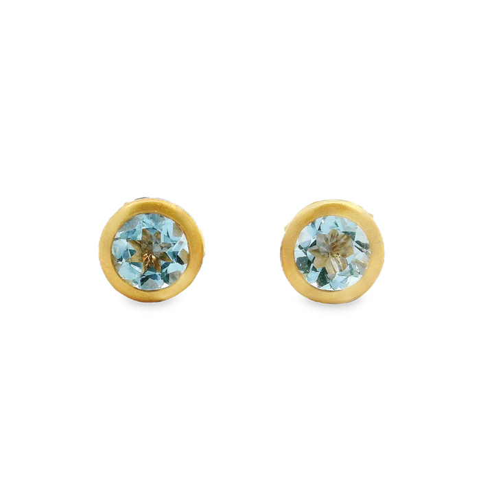 18K Yellow Gold Aquamarine Bezel Stud Earrings – 0.86ctw.
