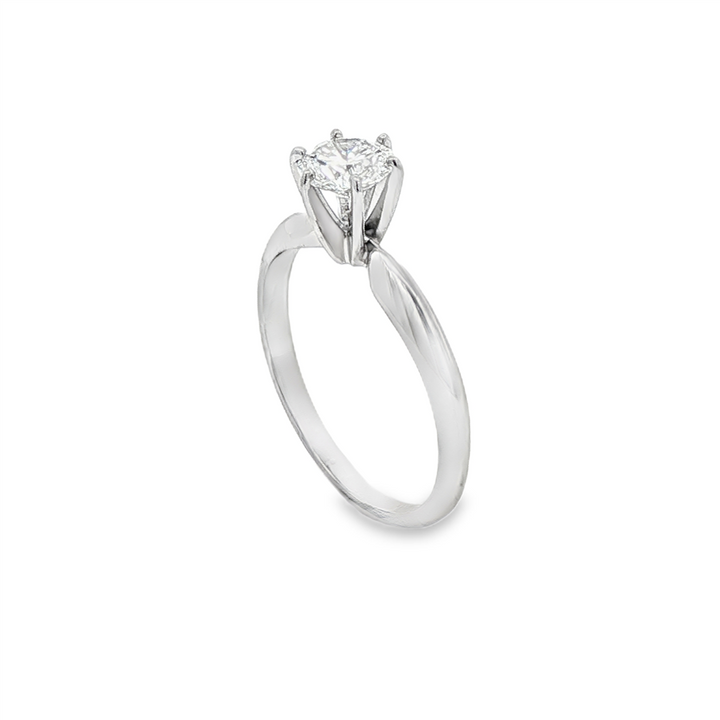 18K White Gold Solitaire Engagement Ring – 0.50ct Round Diamond E/SI1