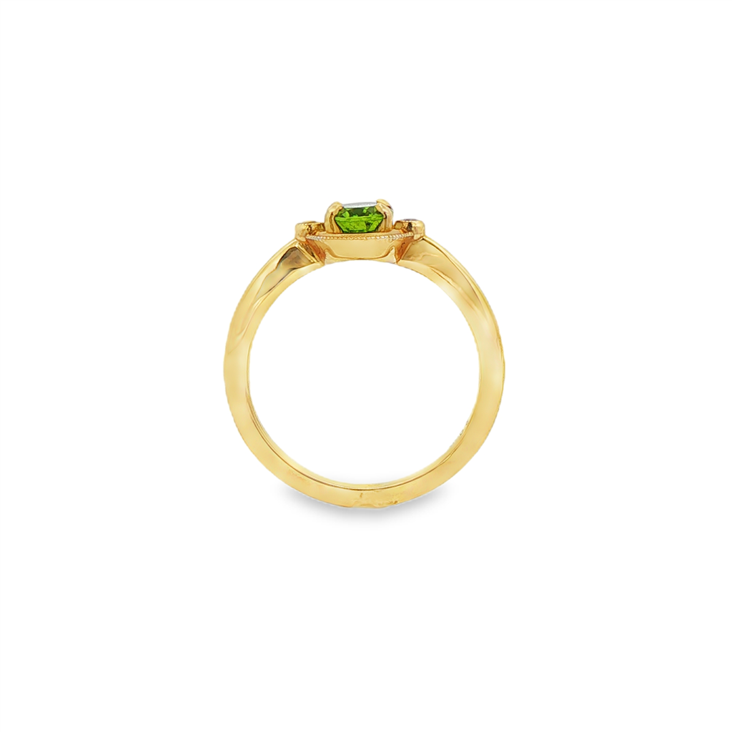 14K Yellow Gold Peridot & Natural Diamond Ring