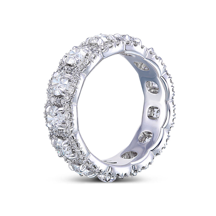 18k White Gold - Cushion Diamond Halo Band