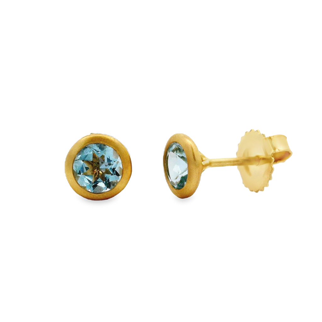 18K Yellow Gold Aquamarine Bezel Stud Earrings – 0.86ctw.
