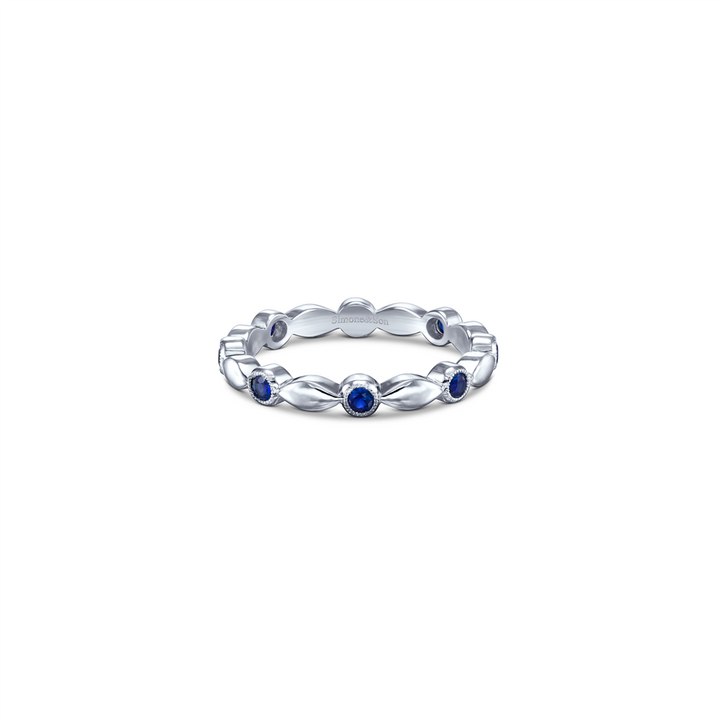 14K White Gold Sapphire Motif Wedding Band 0.30ctw