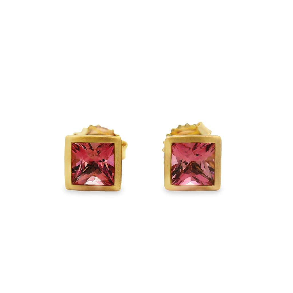 18K Yellow Gold Princess-Cut Pink Tourmaline Bezel Stud Earrings – 1.38ctw.