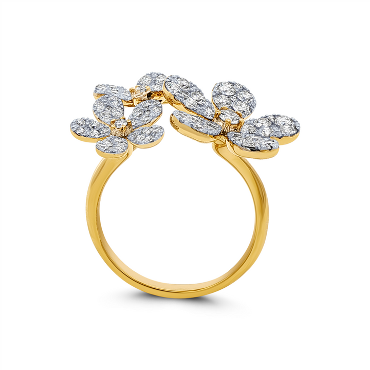 18K Yellow Gold Three Flower Natural Diamond Ring – 1.66ctw