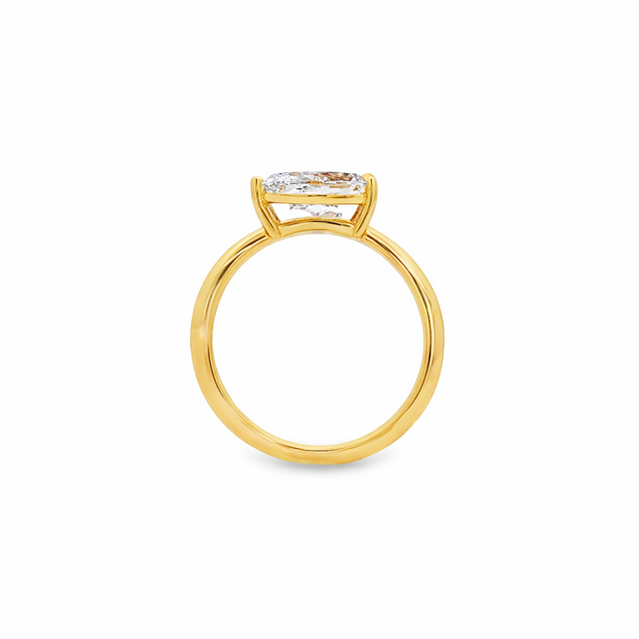 14K Yellow Gold Curve Engagement Ring with IGI-Certified Lab-Grown Pear Shape Diamond – 2.05ct