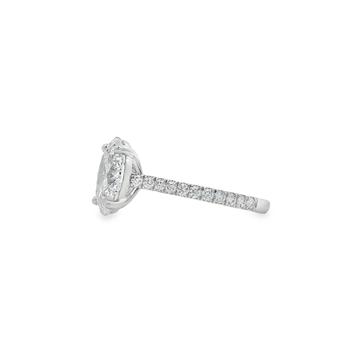 14K White Gold Engagement Ring with IGI-Certified Lab-Grown Oval Center Diamond – 2.94ctw.
