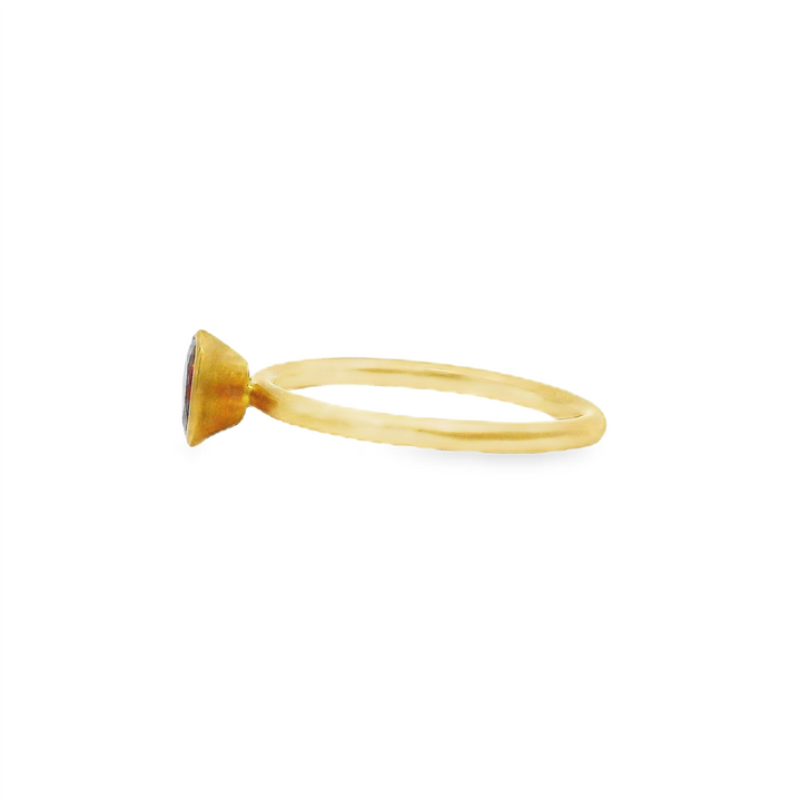 18K Yellow Gold Oval Red Sapphire Ring – 0.71ct