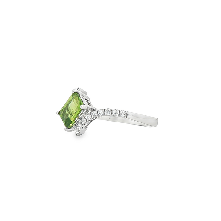 14K White Gold Peridot & Natural Diamond Ring