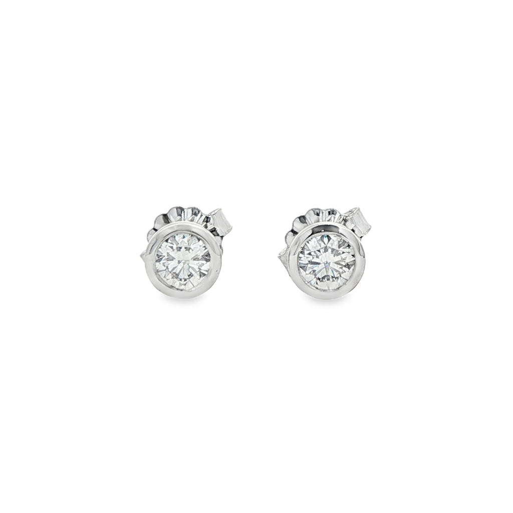 14K White Gold Lab Diamond Bezel Stud Earrings – 0.77ctw, VVS2–VS1, D–E, 1g